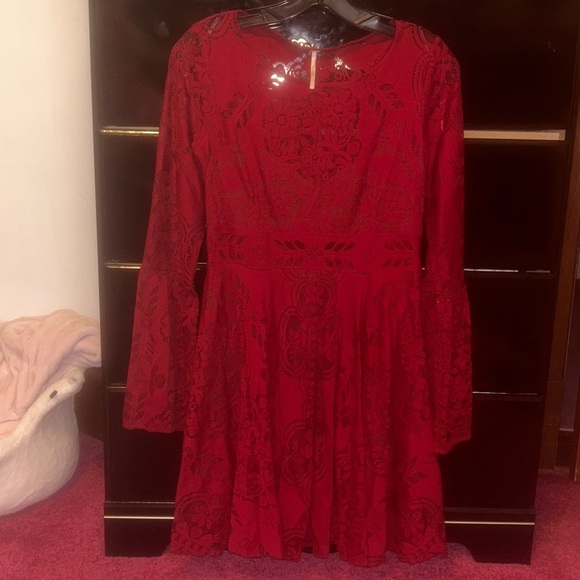 Elegant Red Lace Dress Free People - Picture 1 of 4